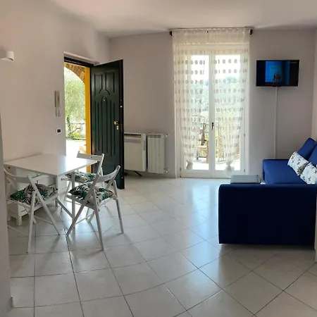 Charming Panoramic In Diano Marina Tatil Evi