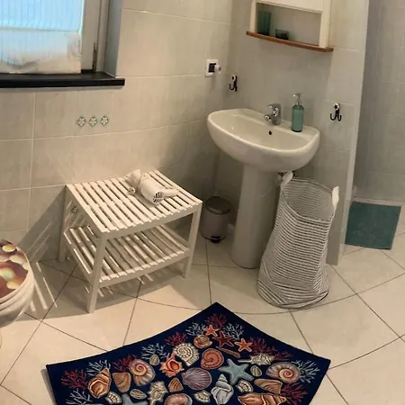 Charming Panoramic In Diano Marina Tatil Evi *