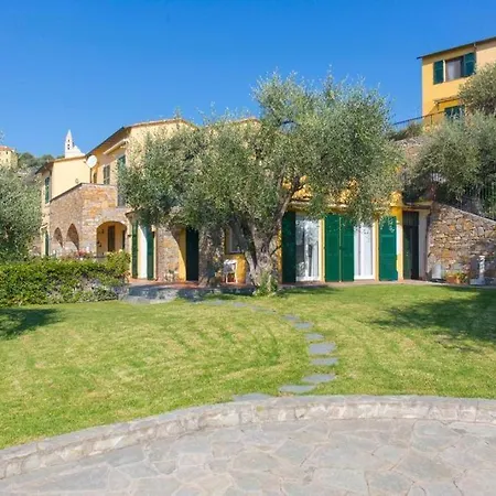 Tatil Evi Charming Panoramic In Diano Marina Serreta